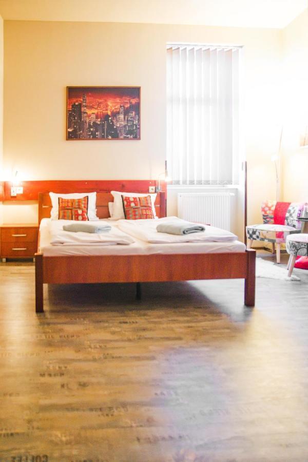 Grand Hotel Jaromer Ngoại thất bức ảnh