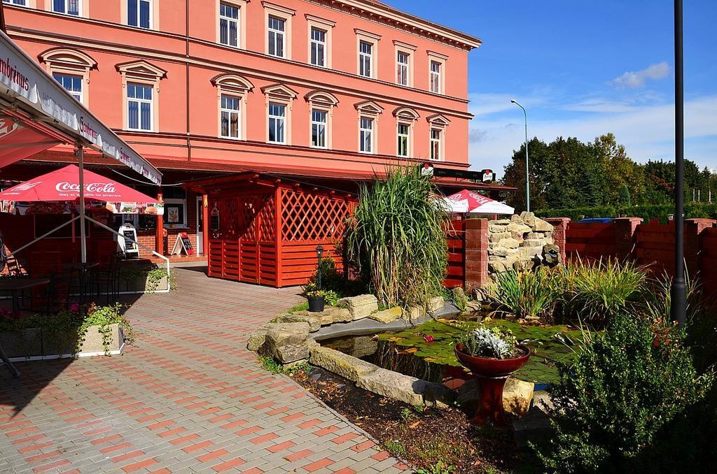 Grand Hotel Jaromer Ngoại thất bức ảnh